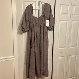 Elegant Mocha Maxi Dress - Sophisticated and Timeless 🤎